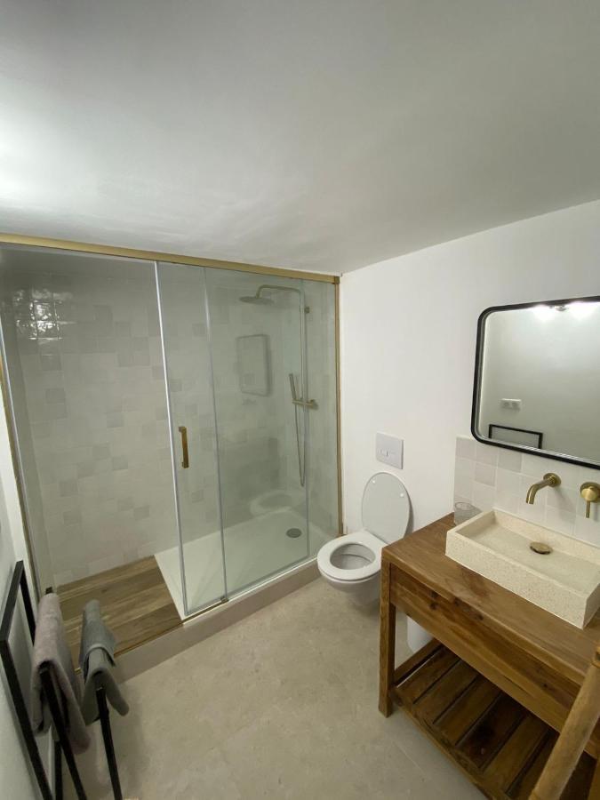Apartment With Mediterranean Charm In The Heart Of The Provencal Market Antibes Exterior foto