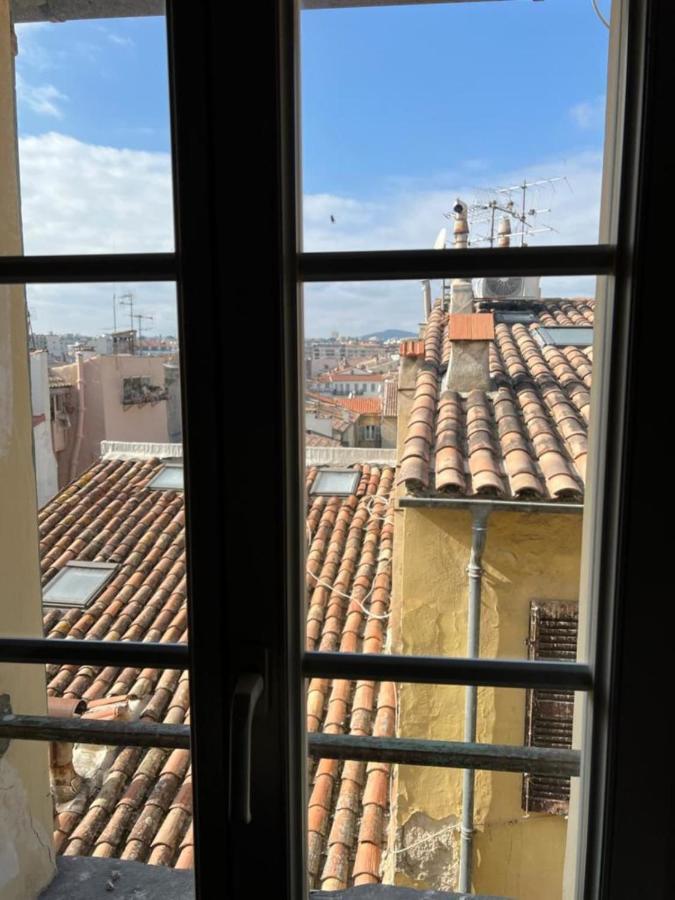 Apartment With Mediterranean Charm In The Heart Of The Provencal Market Antibes Exterior foto
